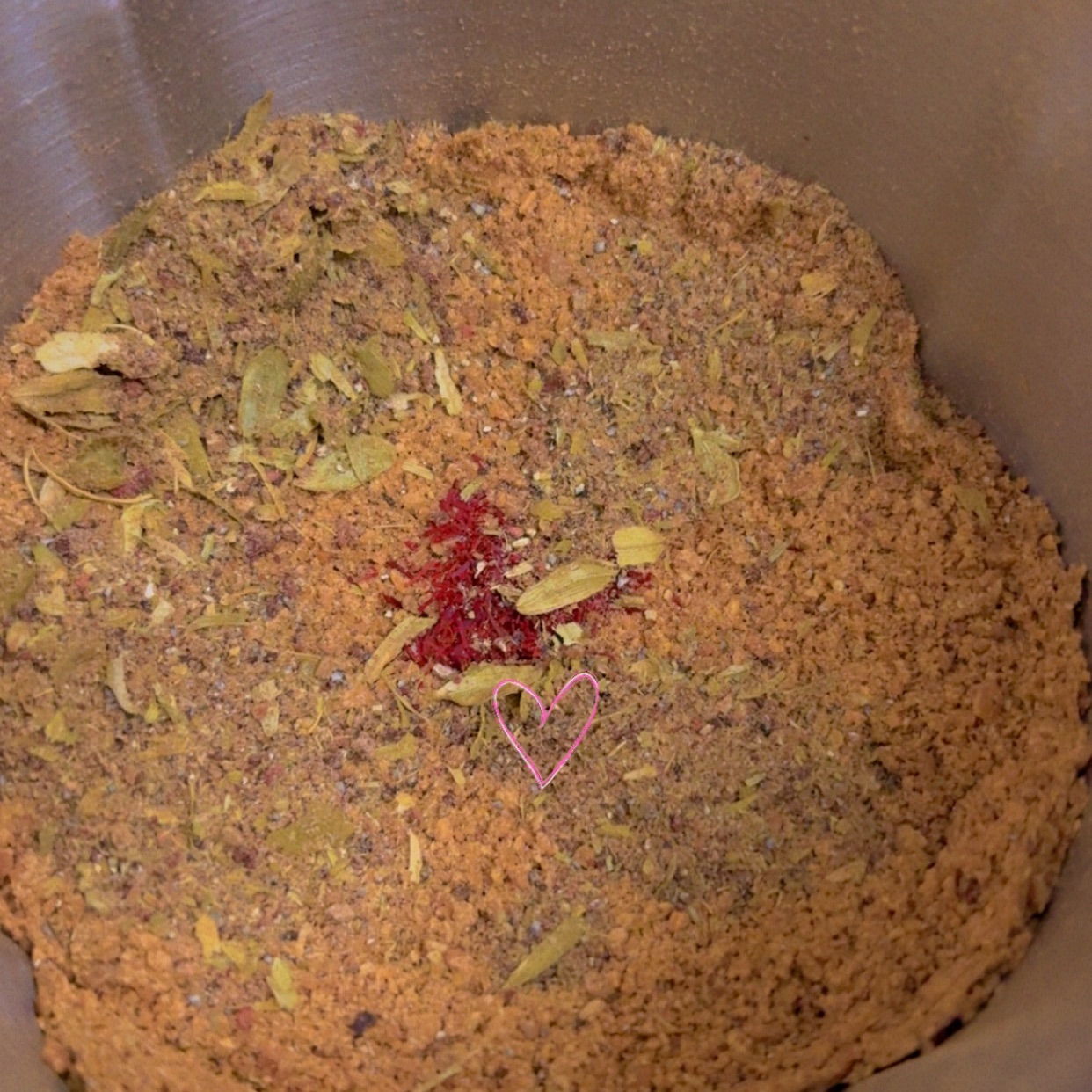 قهوة بن هرري محمصة ومنقاة من الشوائب الكيلو 60 ريال ✨