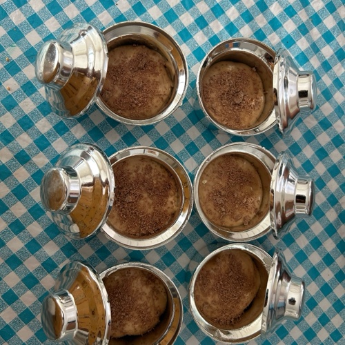 حلى التويكس