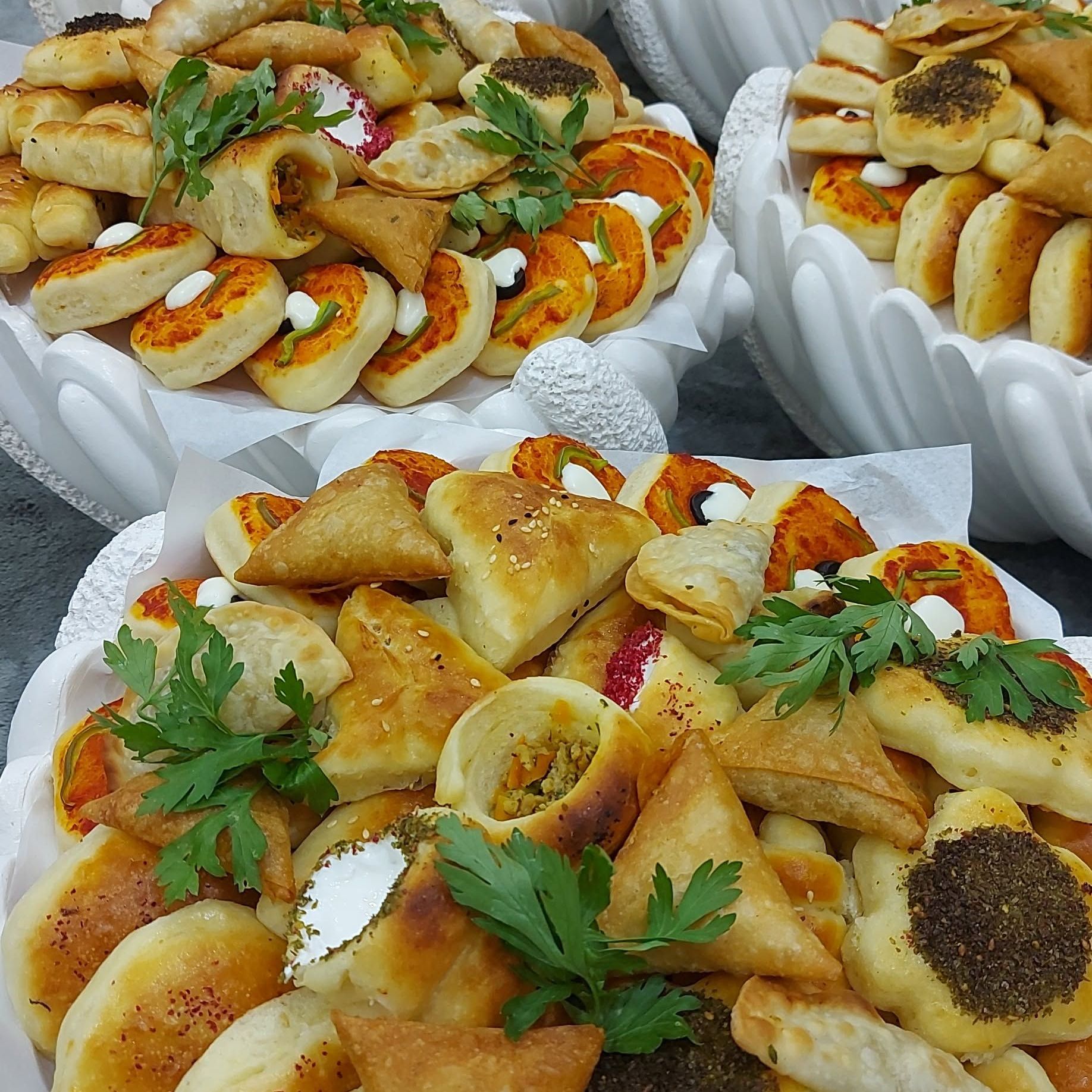 فطائر مشكله  بتجنن وطريه