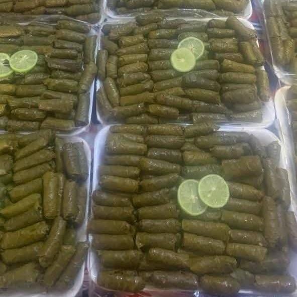 ورق عنب بدبس الرمان جاهز للتسوية