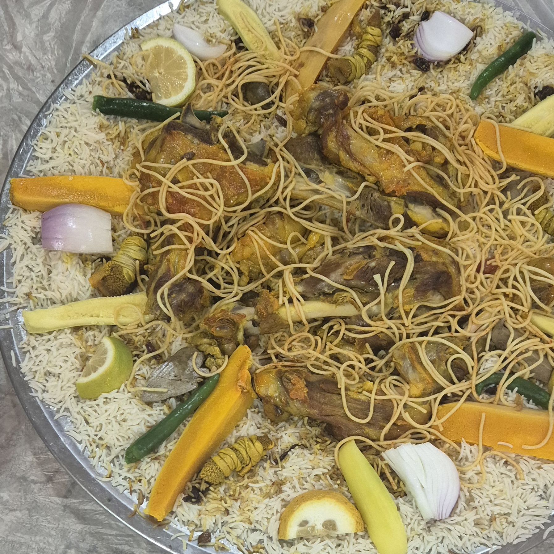 كبسة مندي  الطعم ولافي الخيال شغل تضيف...
....أطلب قبل بوقت ويصلك طازج