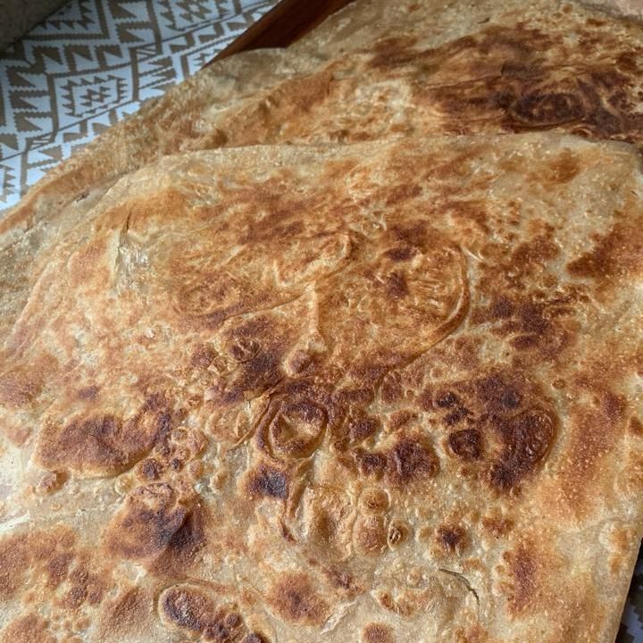 خبز طاوه ( مطبق ) بالسمن