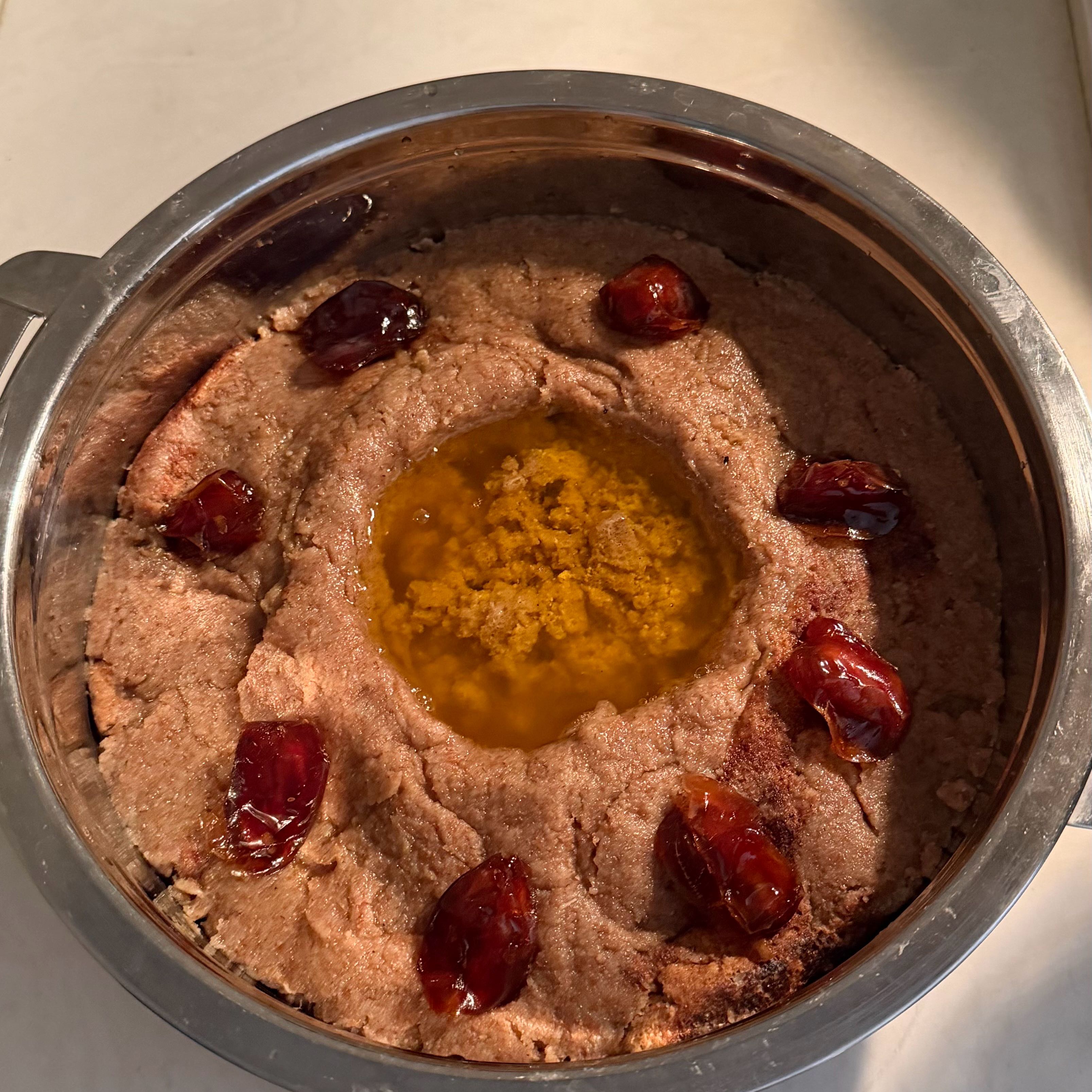 عريكه بر بالسمن والتمر