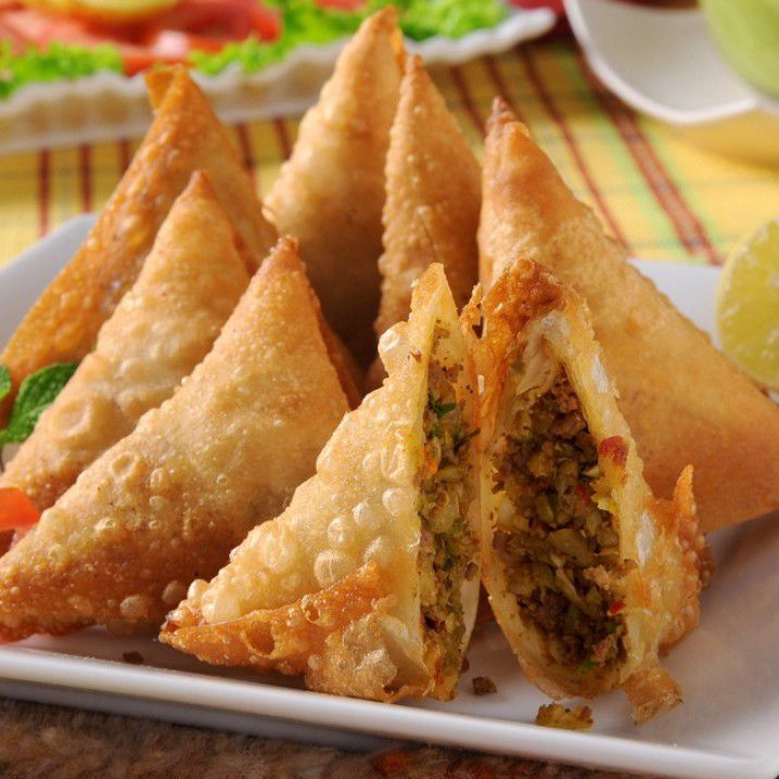 سبوسه محشيه باللحم مع البصل والكراث مقرمشه من الخارج وطريه من الداخل