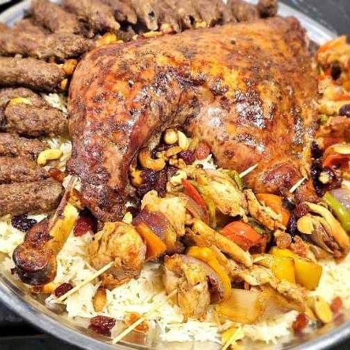 ورك رومى مع شيش طاووق وكفتة مشوية وارز