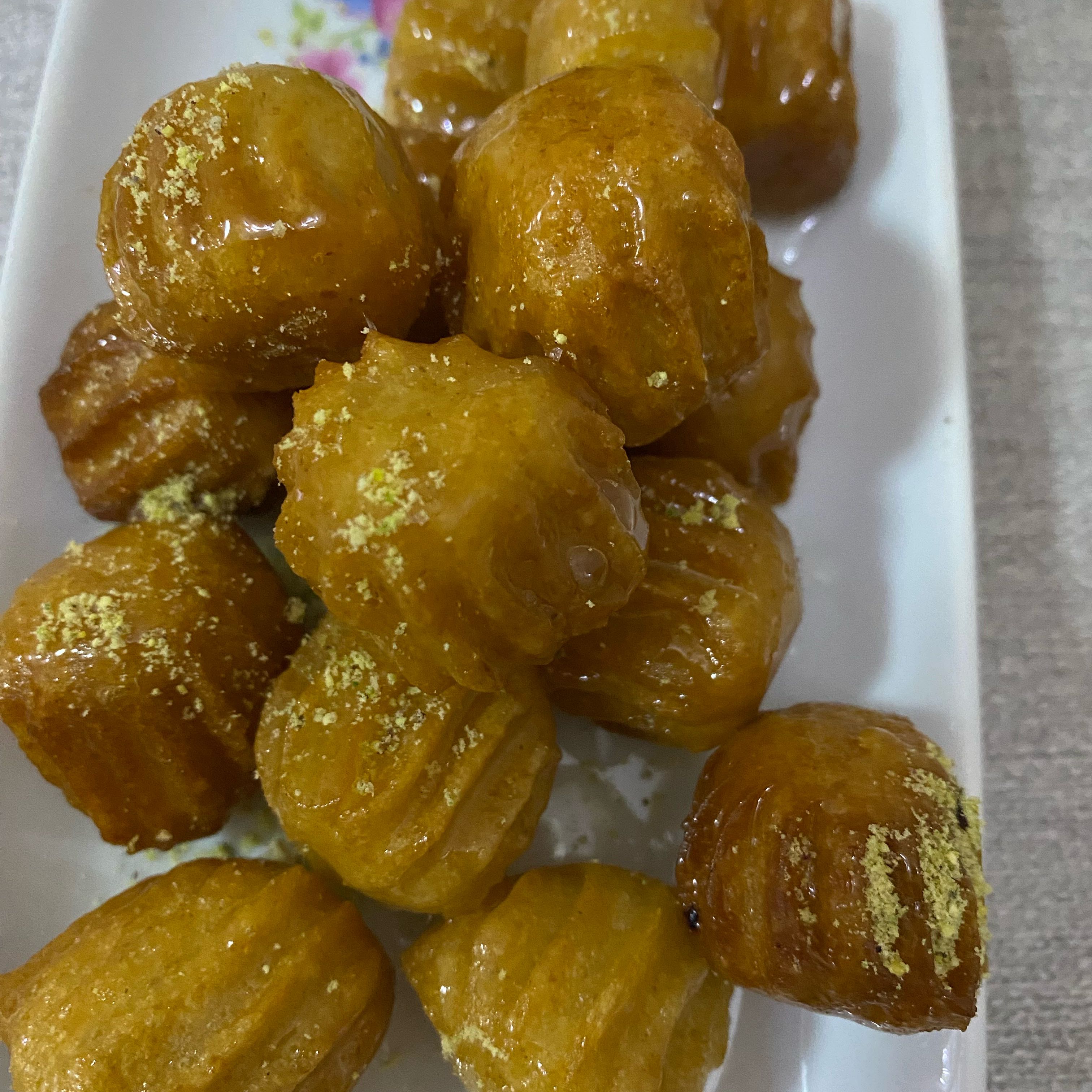 طرمبه ( بلح الشام متوفر ساده و محشي حشوات مختلفه ) للطلب قبل بيومين