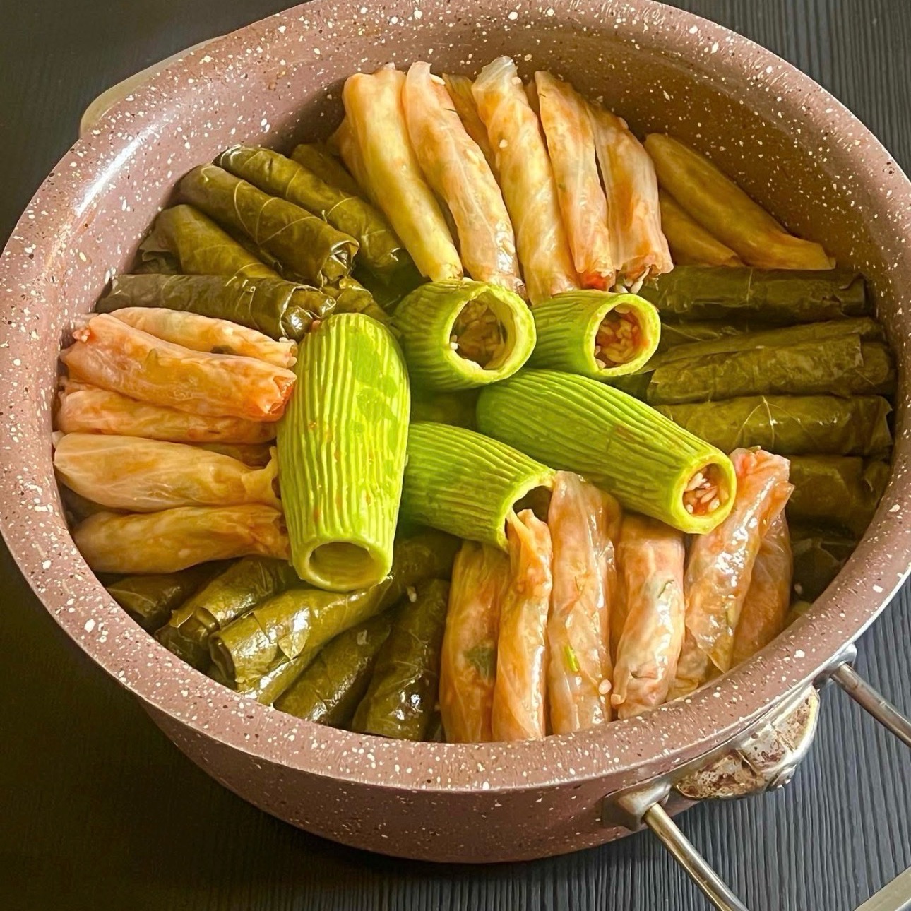 حلة محشي مشكل