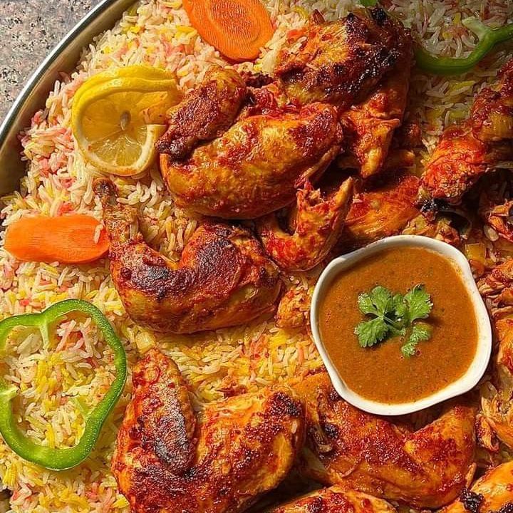 صينيه دجاج وكمان اسويها ب البطاطس على حسب الطلب